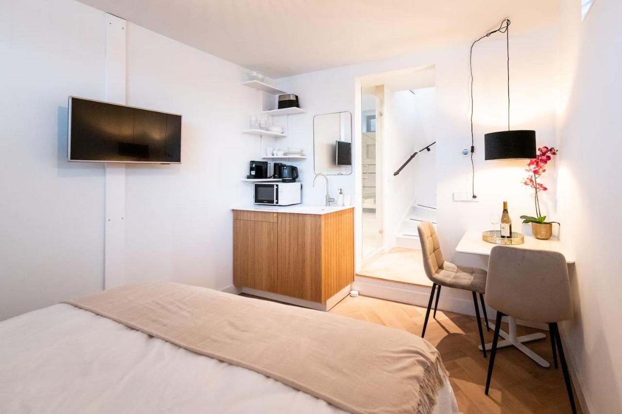 Appartement Beautiful Amstel Houseboat à Amsterdam Extérieur photo